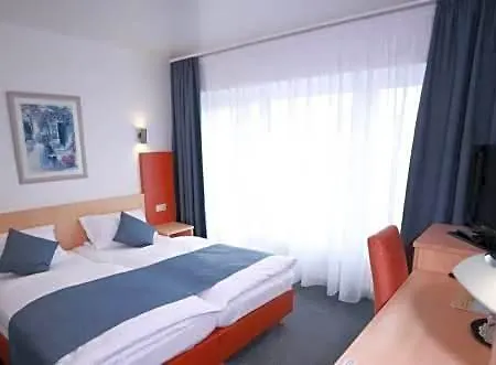 Hotell Savoy 3*